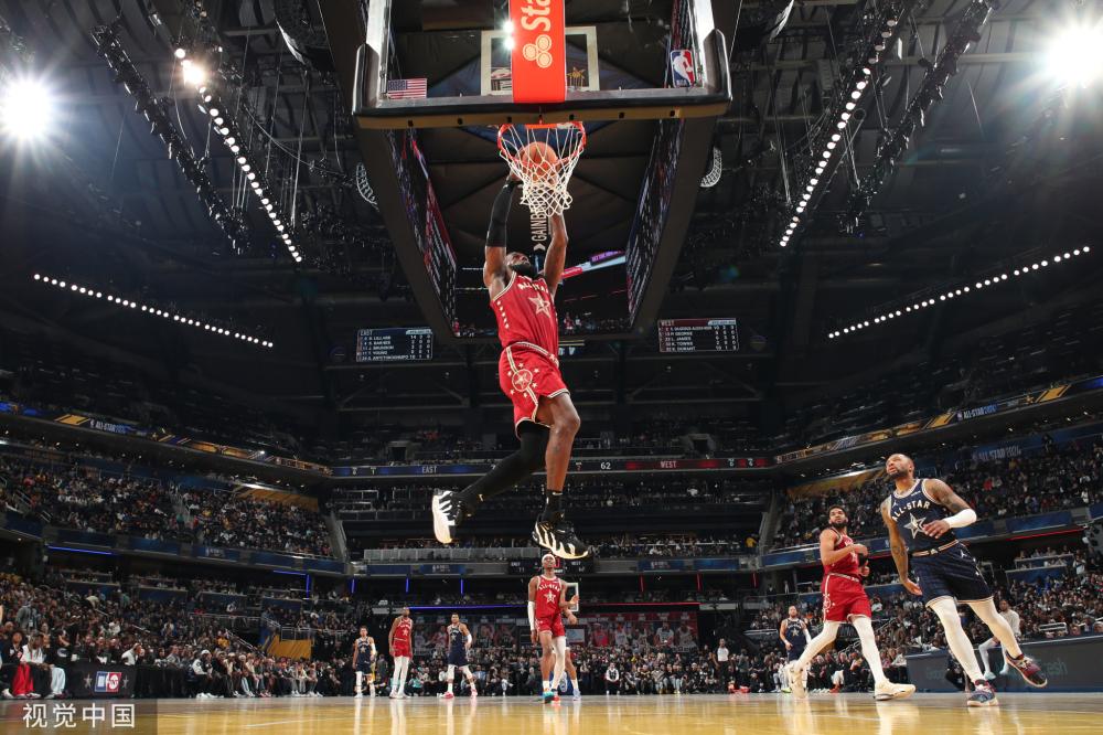 塔在排兵布 塔在排兵布